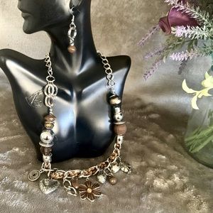 Paparazzi Amazing Charm Necklace Sets